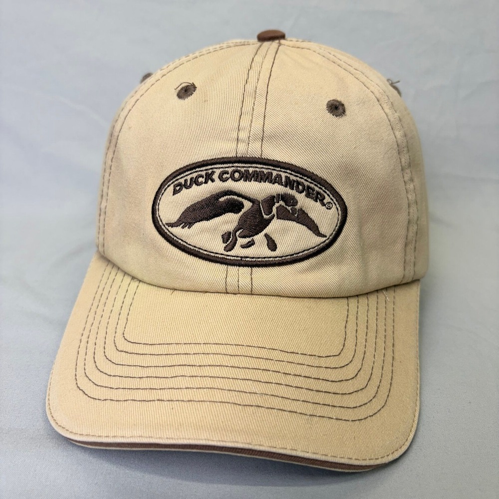 Duck Commander Hat Baseball Cap Hunting Mens OSFM Tan Brown Embroidered Logo